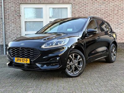 Zwart (metallic) Occasion 2021 Ford Kuga ST-Line SUV | € 21.945 (Goede deal)