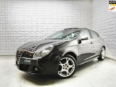 Zwart Occasion 2015 Alfa Romeo Giulietta Sprint Hatchback | € 10.749 (Eerlijke prijs)