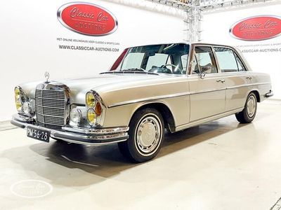 Grijs Gebruikt 1972 Mercedes 300 Sedan | € 28.000