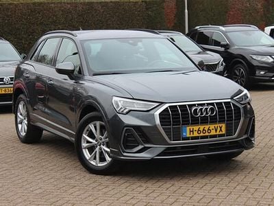 Grijs Occasion 2020 Audi Q3 S-Line SUV | € 27.999 (Goede deal)