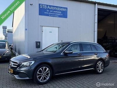 Grijs Occasion 2015 Mercedes C200 Prestige Stationwagen | € 7.999 (Goede deal)