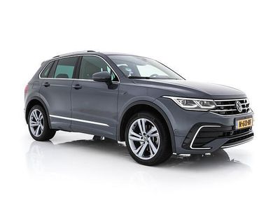 Grijs (metallic) Occasion 2021 VW Tiguan Business+ SUV | € 26.945 (Eerlijke prijs)