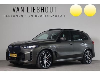 Groen (metallic) Occasion 2023 BMW X5 SUV | € 90.650 (Duur)