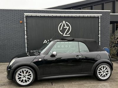 Zwart Occasion 2004 Mini Cooper S Cabriolet Sport Cabriolet | € 4.999 (Eerlijke prijs)