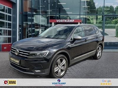 Zwart Occasion 2021 VW Tiguan Highline SUV | € 33.500 (Super prijs)