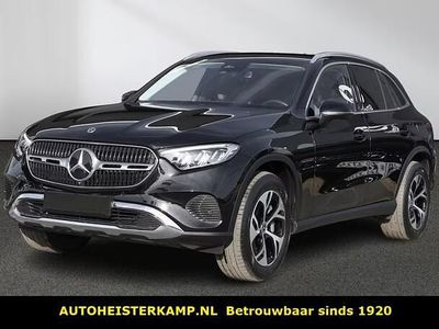 Zwart Gebruikt 2024 Mercedes E300 Avantgarde SUV | € 67.950