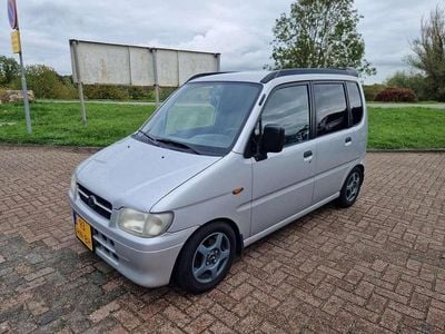 Grijs Gebruikt 2001 Daihatsu Move Hatchback | € 1.650