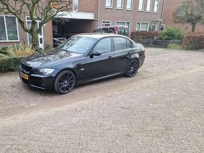 BMW 335