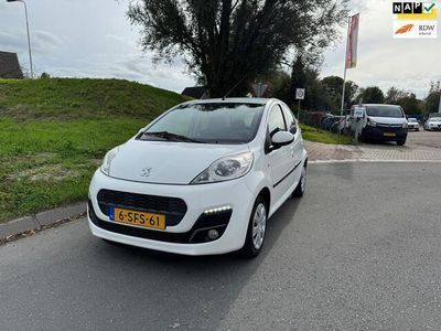 Occasion Peugeot 107 Active 68 PK (50 kW) 2013 Wit Hatchback