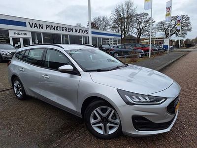 Grijs (metallic) Occasion 2023 Ford Focus Stationwagen | € 18.900 (Goede deal)