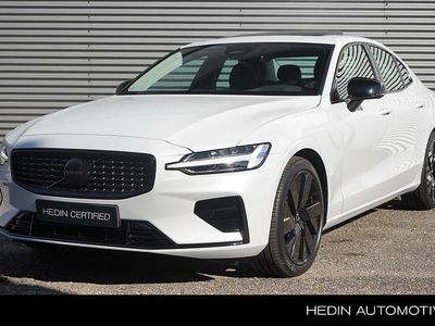 Wit Gebruikt 2024 Volvo S60 Plus Sedan | € 39.995 (Eerlijke prijs)
