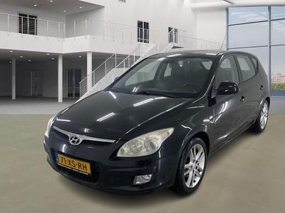 Occasion Hyundai i30 123 PK (90 kW) 2007 Zwart Hatchback