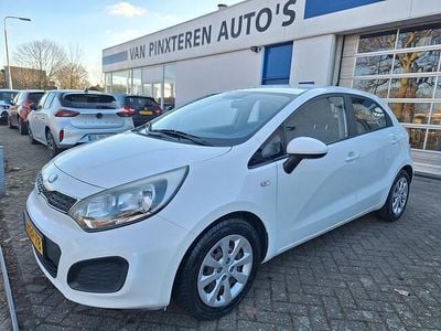 Occasion Kia Rio Comfort 86 PK (63 kW) 2013 Wit Hatchback