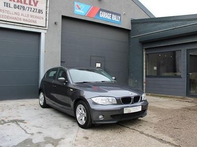 Grijs Gebruikt 2005 BMW 116 Hatchback | € 5.000 (Iets duurder)