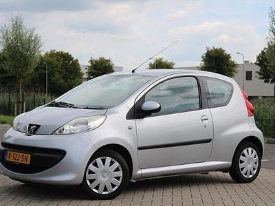 Occasion Peugeot 107 68 PK (50 kW) 2008 Grijs Hatchback