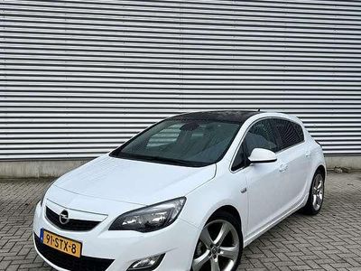 Wit Occasion 2012 Opel Astra MPV | € 5.000 (Goede deal)
