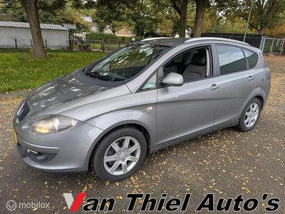 Grijs Gebruikt 2008 Seat Altea XL Business MPV | € 2.450