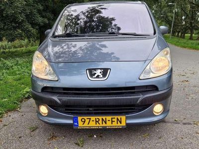 Occasion Peugeot 1007 73 PK (53 kW) 2005 Blauw MPV