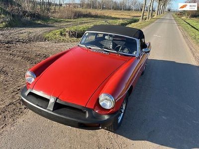 Occasion MG B 95 PK (69 kW) 1975 Rood Cabriolet