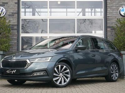 tweedehands Skoda Octavia COMBI 1.4 TSi IV PHEV - VIRTU. COCKP. - HEAD UP -