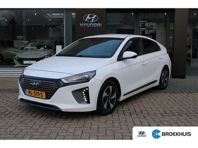 Wit Gebruikt 2018 Hyundai Ioniq Comfort Hatchback | € 17.895 (Eerlijke prijs)