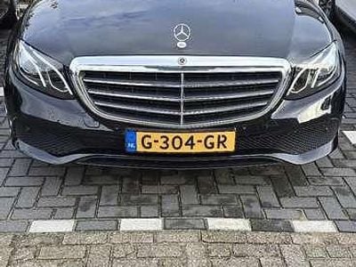 Mercedes E200