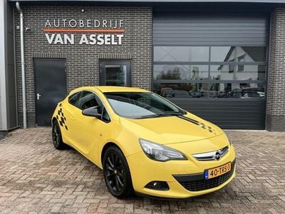 Opel Astra GTC