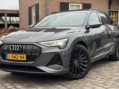 Grijs Gebruikt 2021 Audi e-tron S-Line SUV | € 36.888 (Eerlijke prijs)