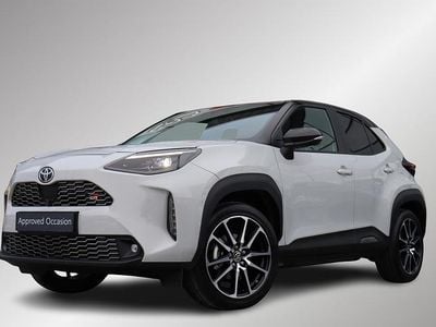 Grijs Occasion 2023 Toyota Yaris Cross Sport SUV | € 30.899 (Eerlijke prijs)