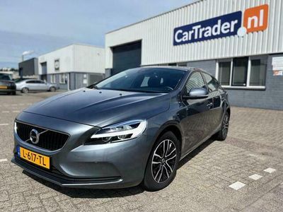 tweedehands Volvo V40 2.0 T2 Inscription Black Edition Full Led Navi Lmv
