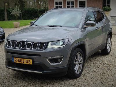 tweedehands Jeep Compass 1.3T Limited met trekhaak EN VEEL ANDERE EXTRA'S