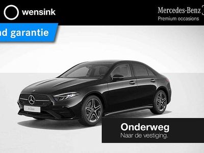 Zwart Gebruikt 2023 Mercedes A250 AMG line Sedan | € 34.850 (Iets duurder)