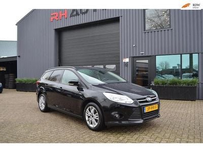 Zwart Occasion 2014 Ford Focus Stationwagen | € 4.950 (Eerlijke prijs)