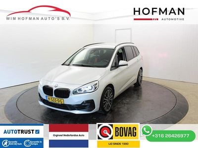 Wit Gebruikt 2020 BMW 220 Executive Stationwagen | € 26.735 (Iets duurder)