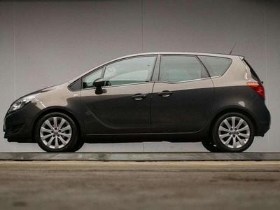 Grijs Gebruikt 2014 Opel Meriva Cosmo MPV | € 4.945 (Goede deal)