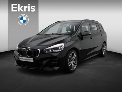 Zwart (metallic) Gebruikt 2021 BMW 220 Comfort Edition Stationwagen | € 29.900 (Duur)