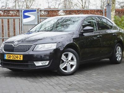 tweedehands Skoda Octavia 1.4 TSI Greentech Style Businessline | Automaat | Navi | Trekhaak