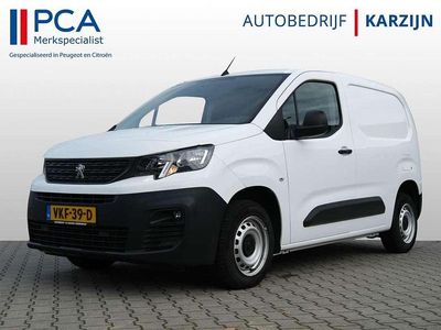 Wit Gebruikt 2021 Peugeot Partner Premium MPV | € 8.950 (Eerlijke prijs)