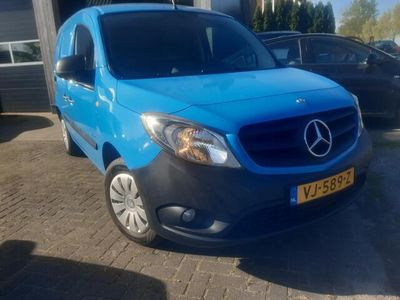 Mercedes Citan 109