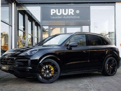 Zwart Occasion 2023 Porsche Cayenne Platinum Edition SUV | € 88.795
