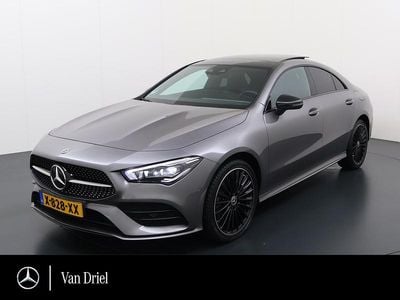 Grijs Gebruikt 2023 Mercedes CLA250e AMG line Sedan | € 39.950 (Eerlijke prijs)