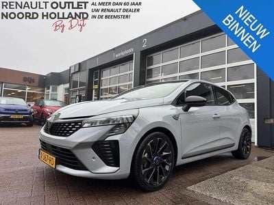 Occasion Renault Clio V Bose Edition 143 PK (105 kW) 2024 Gris rafale kqj Hatchback