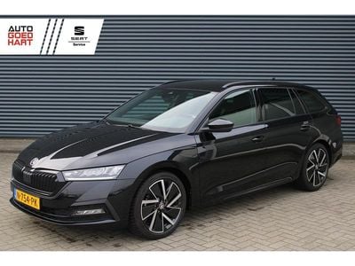 Zwart Occasion 2021 Skoda Octavia Business Line Stationwagen | € 20.895 (Iets duurder)