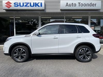 Suv Gebruikt 2023 Suzuki Vitara Style SUV | € 25.750 (Eerlijke prijs)