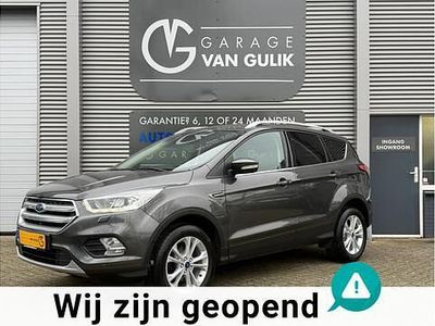 Grijs (metallic) Gebruikt 2018 Ford Kuga Titanium SUV | € 15.495 (Eerlijke prijs)