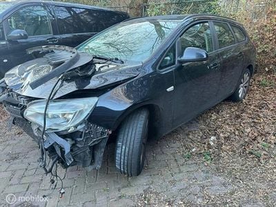 Zwart Occasion 2011 Opel Astra Sport Stationwagen | € 999