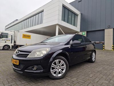 Opel Astra GTC