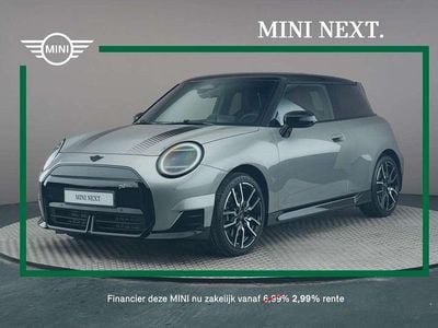 Nieuw Mini Cooper 135 kW (184 PK) 2025 Grijs Hatchback