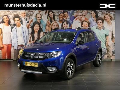 Blauw Occasion 2020 Dacia Sandero Stepway Hatchback | € 11.495 (Eerlijke prijs)
