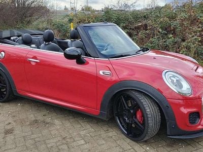 Rood Occasion 2016 Mini John Cooper Works Cabriolet Chili Cabriolet | € 19.950 (Eerlijke prijs)